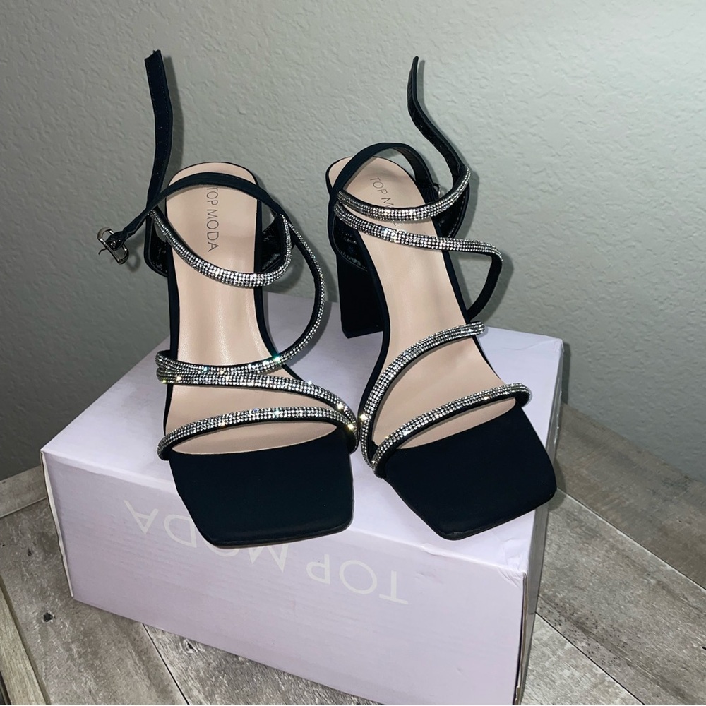 Top Moda Black Strappy Heels